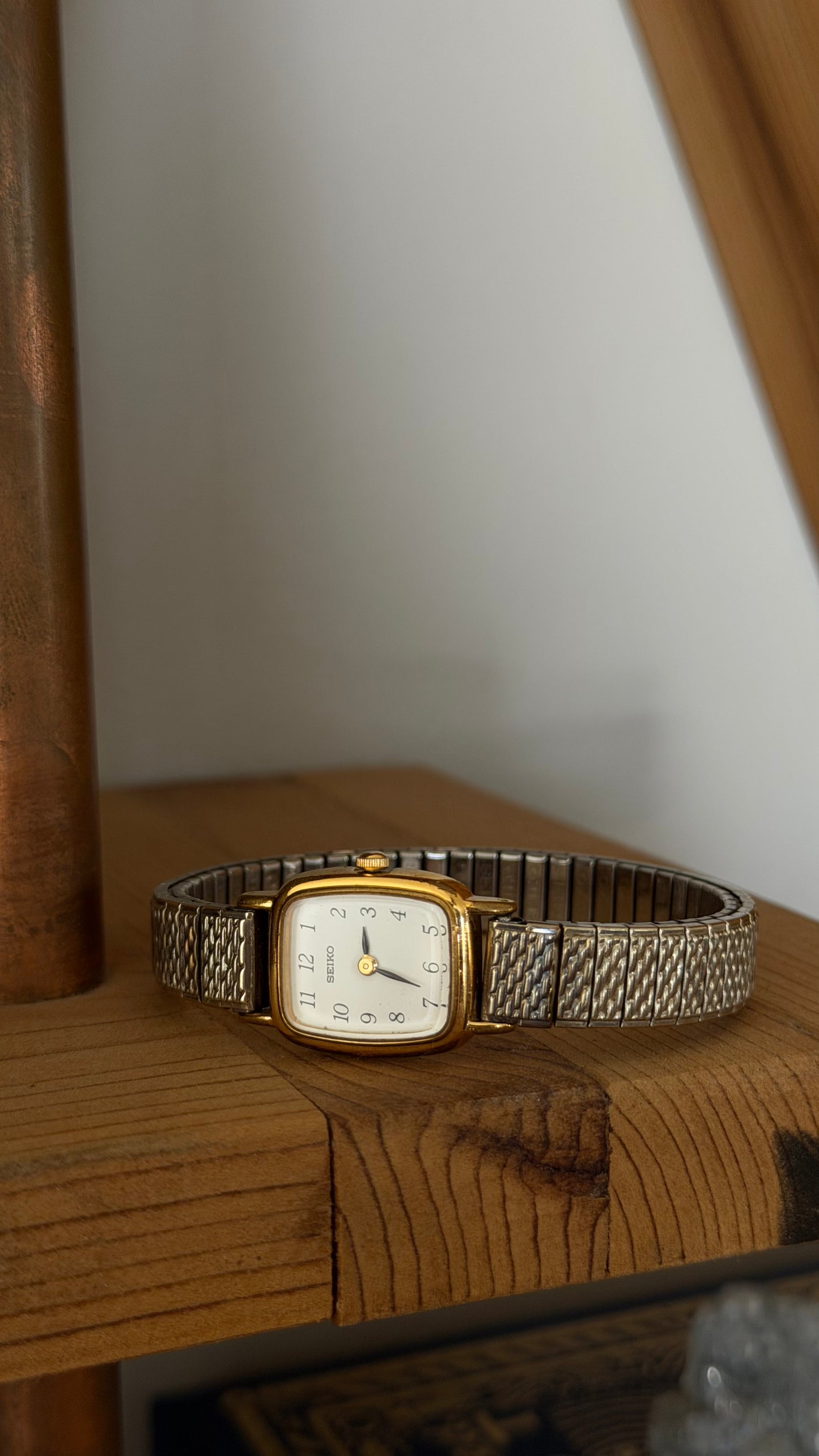 Vintage Seiko Two-Tone Stretch Watch