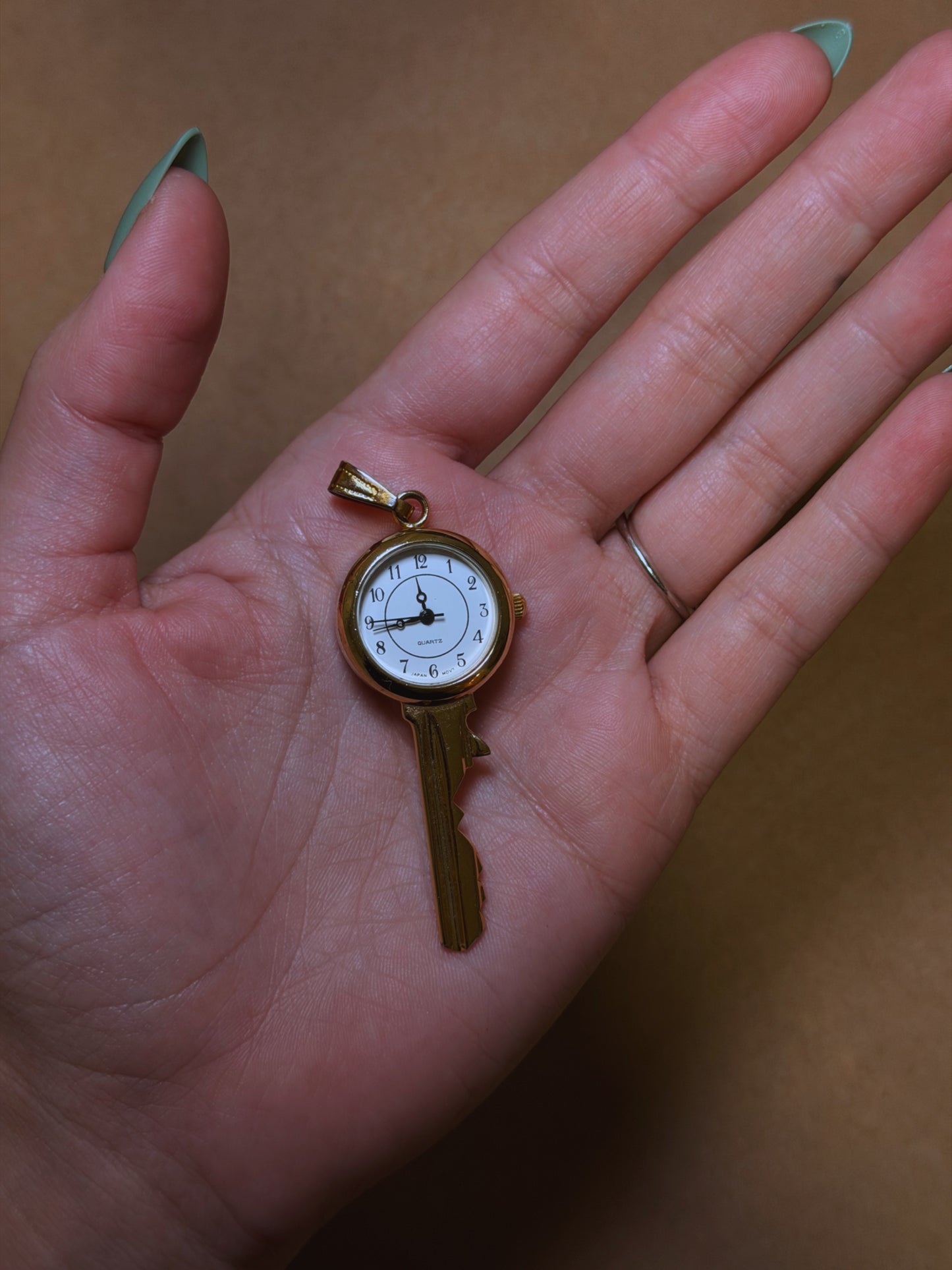 015 Vintage-Inspired Key Watch Pendant