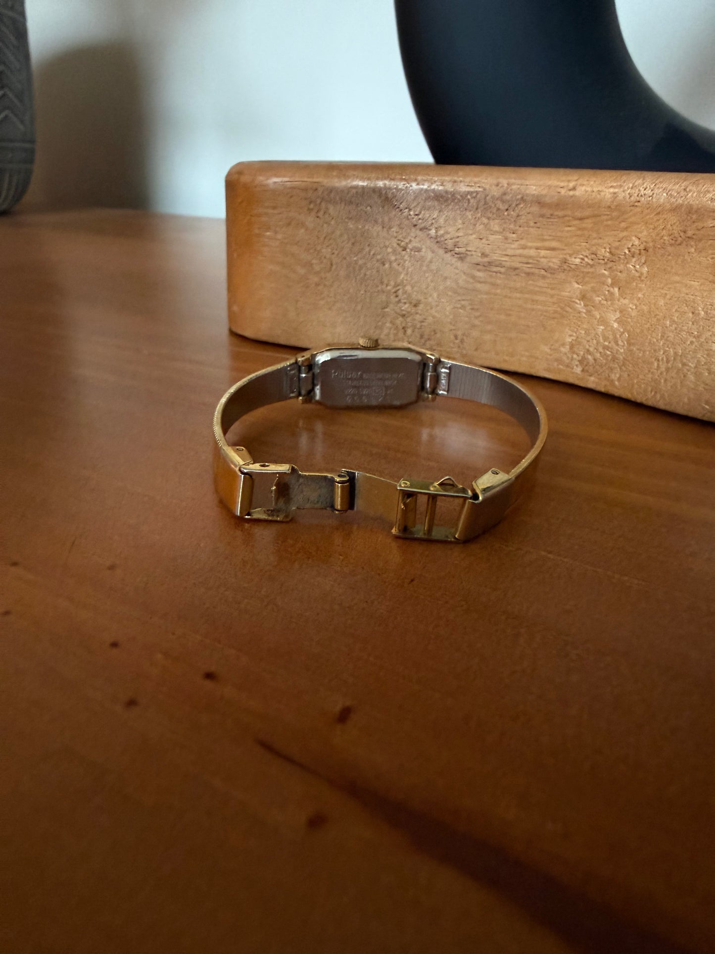 005 Vintage Pulsar Gold Rectangle Watch (Non-Working)