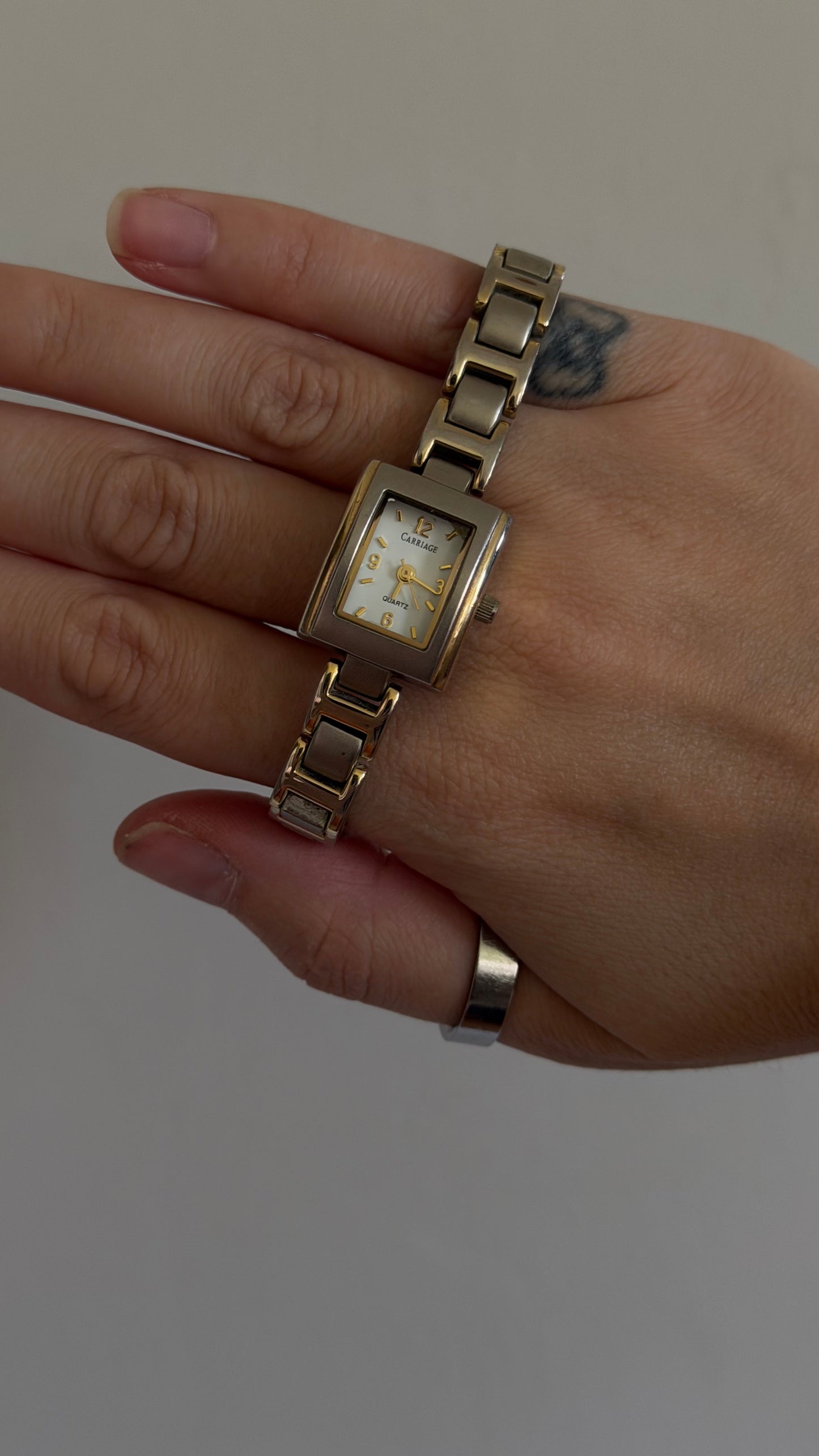 Vintage Carriage Quartz Bracelet Watch