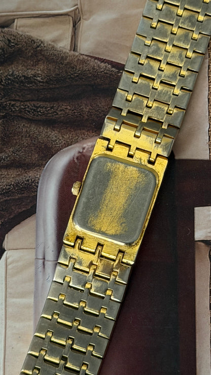 Vintage Solina Two-Tone Black Dial Watch