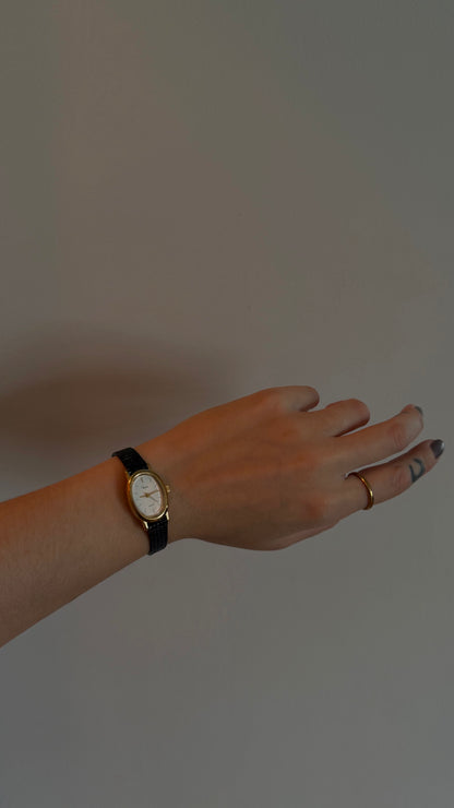 Vintage Timex Oval Face Watch