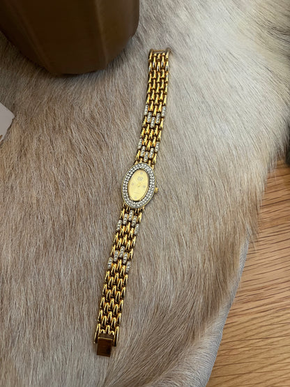 001 Elizabeth Taylor