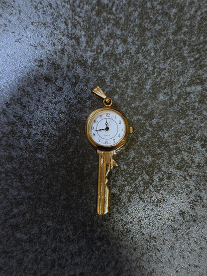 015 Vintage-Inspired Key Watch Pendant