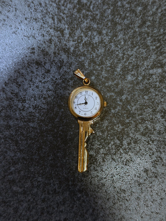 015 Vintage-Inspired Key Watch Pendant