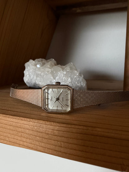 007 Vintage Timex Rectangular Mesh Watch